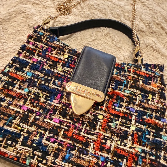 Guess Multicolor Tweed Shoulder Bag with Black and Gold Accents - Picture 4 of 8